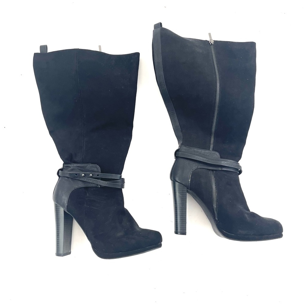 Women’s Black side Zip High Heeled knee Boots 10w Wide Calf WC